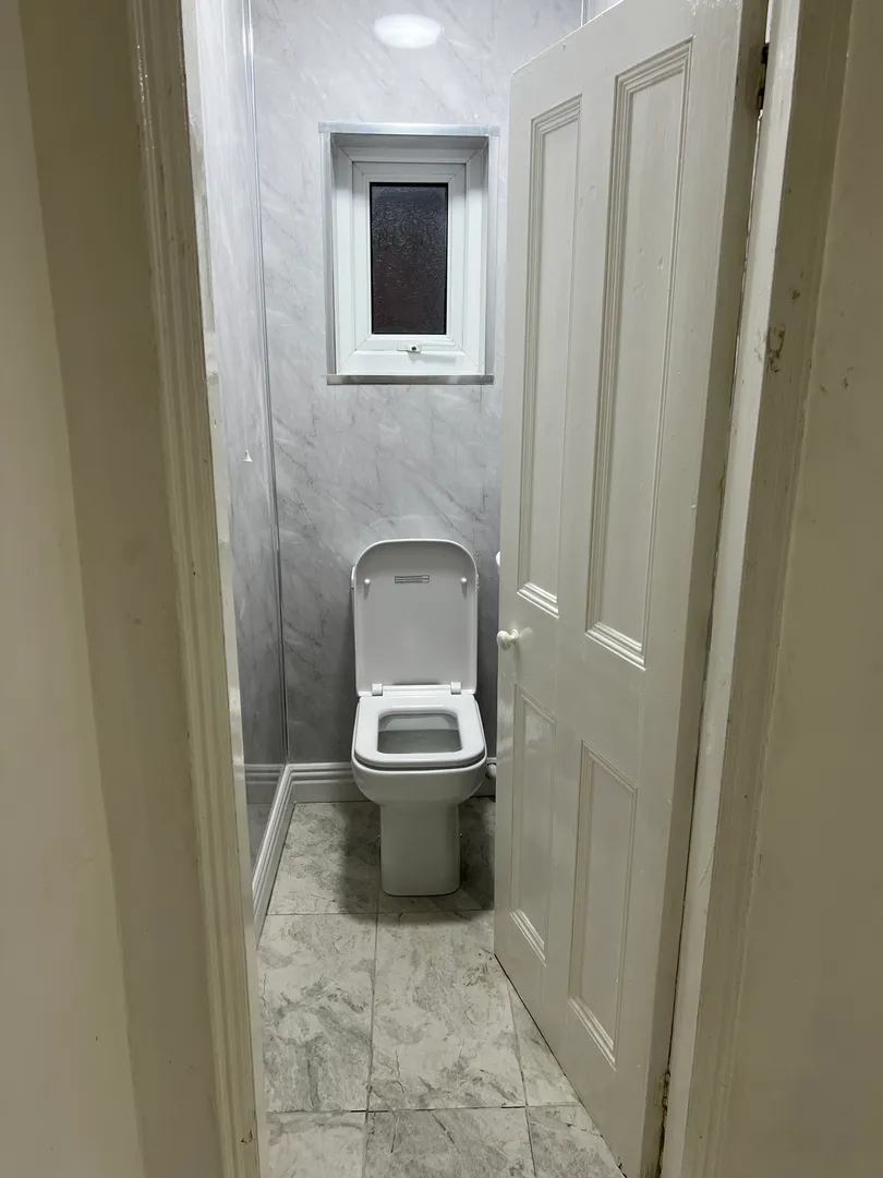 23 Bute Avenue: 7 bedroom student house NG7 1QB - Image 28
